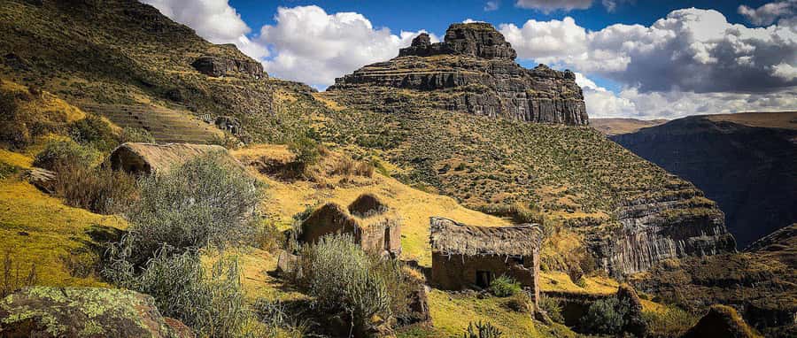 From Cusco: Waqrapukara Hike Full-Day Tour With Meals - The 2.5-hour drive to Acomayo Province