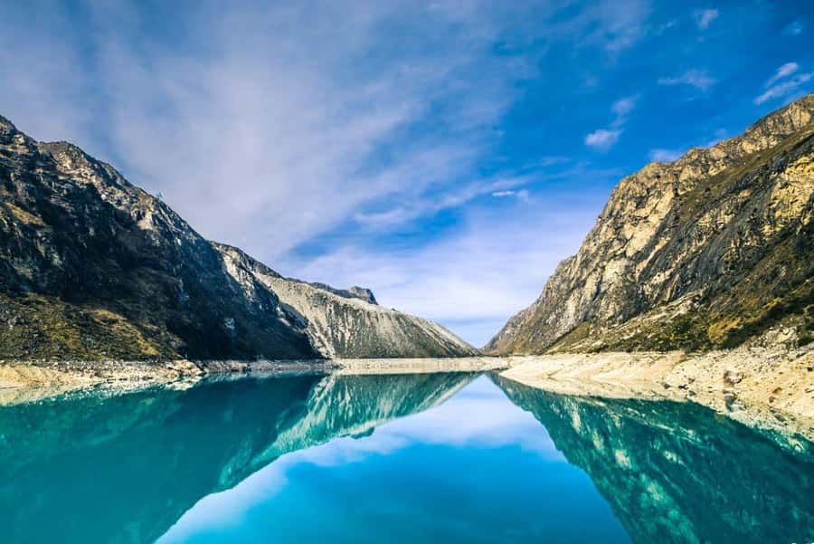 From Huaraz: Full-Day Trek to Parón Lagoon - Why Parón Lagoon is worth a full day from Huaraz