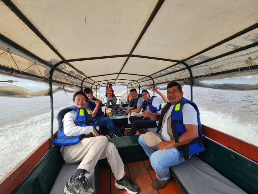 From Iquitos: Full day tour in the Peruvian jungle - Meeting the Yagua community