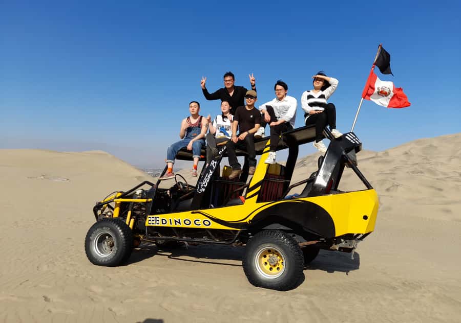 From Lima: Ballestas Islands, Huacachina with buggy Economic - Before sunrise in Miraflores