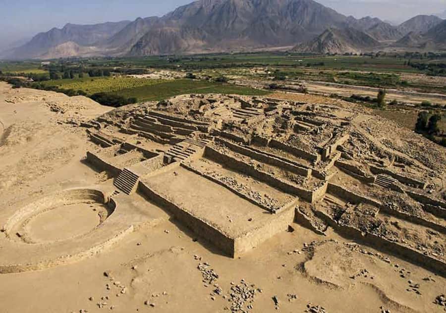 From Lima: Discover the Ancient Sites Caral & Bandurria - The 6:00 am departure and long road north