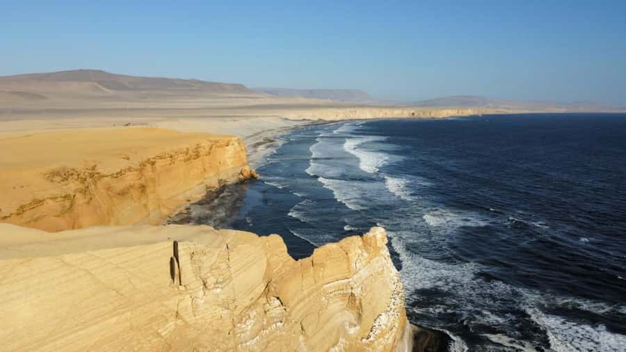 From Lima: Huacachina Oasis & Ballestas Island - ENGL / ESPA - The long ride back to Lima