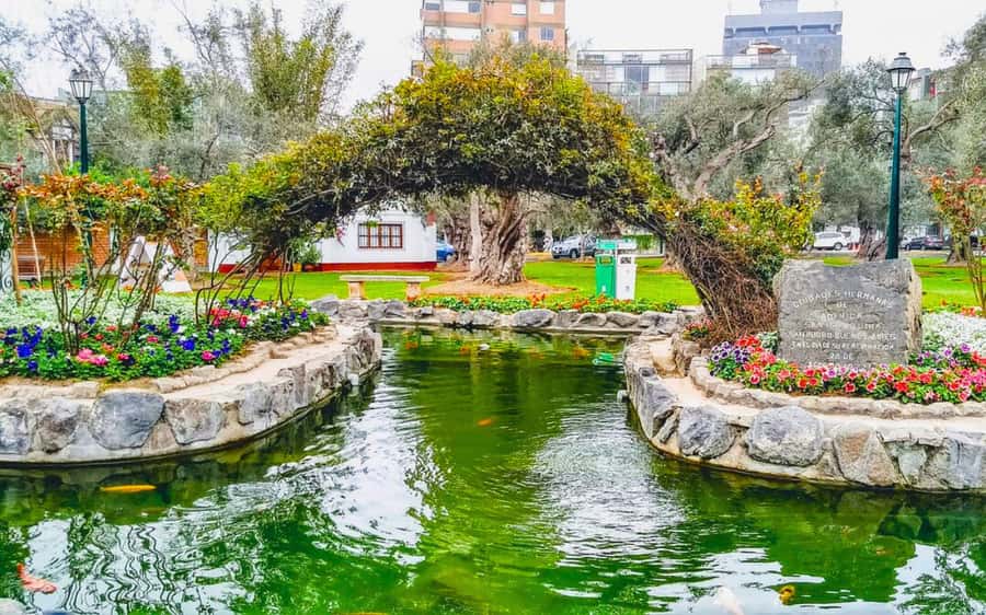 From Lima: Miraflores, Barranco & San Isidro Guided Tour - Key points at a glance