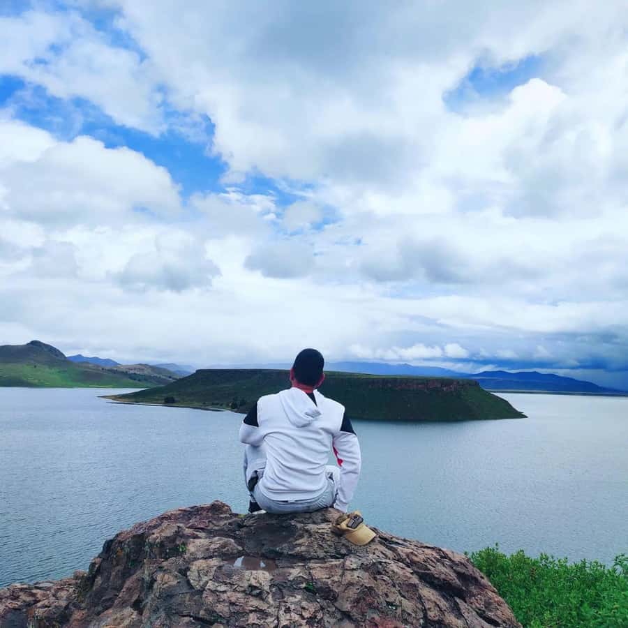 From Puno: 4h tour to Sillustani - Umayo Lagoon and the value of a quiet setting