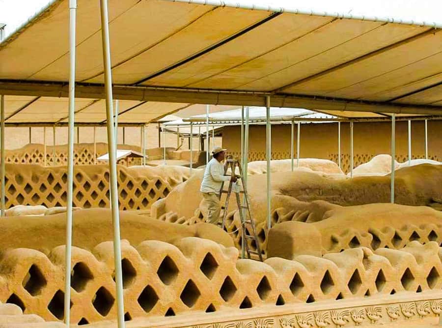From Trujillo: Complete full day tour with museums - 9:30 a.m. in the Moche countryside