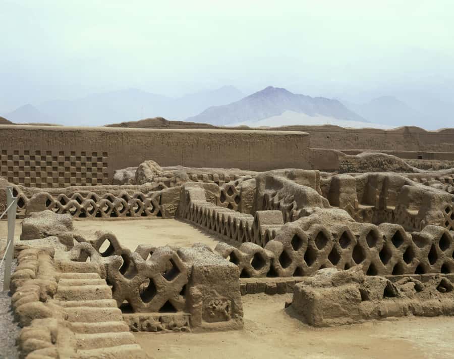 From Trujillo: Temple of the Moon and Sun and Chan Chan - Two ancient cultures in one Trujillo day