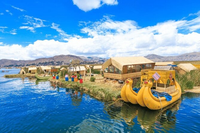 Full Day Lake Titicaca Tour to Uros and Taquile Islands - Taquile’s uphill walk and wide lake views