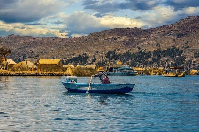 Full Day Lake Titicaca Tour to Uros and Taquile Islands - Uros: reeds under your feet and a difficult balance