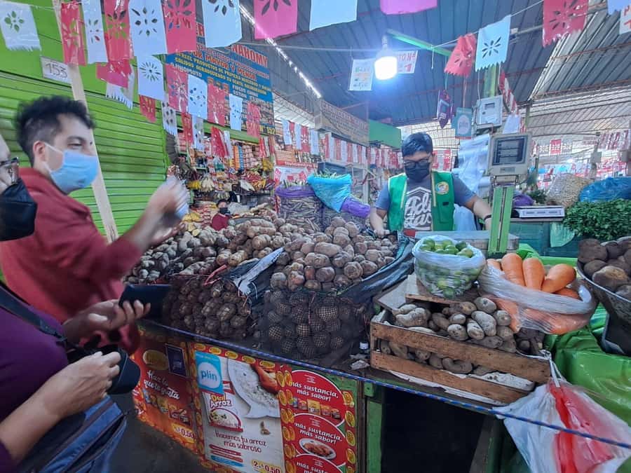 Full Day Lima: Local Market+ CityTour+ Barranco & Miraflores - A market-first look at Lima