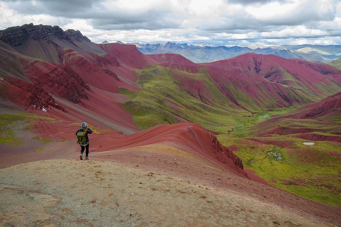 Full Day Rainbow Mountain & Red Valley View Point Tour from Cusco - The pre-dawn ride from Cusco