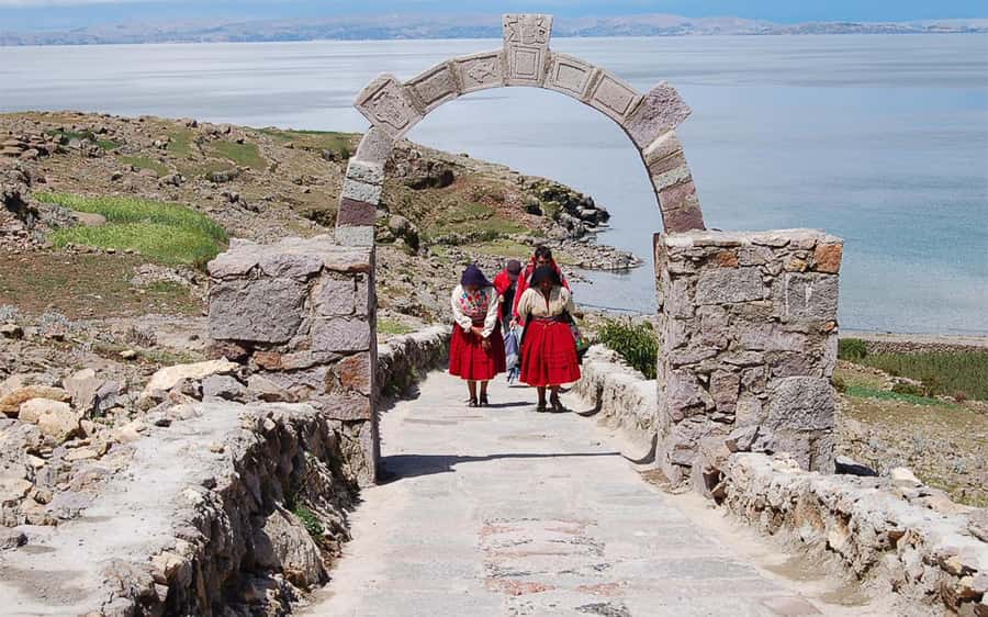 Full Day Tour to Titicaca Lake in Puno: Uros and Amantani - Practical booking advice for Puno