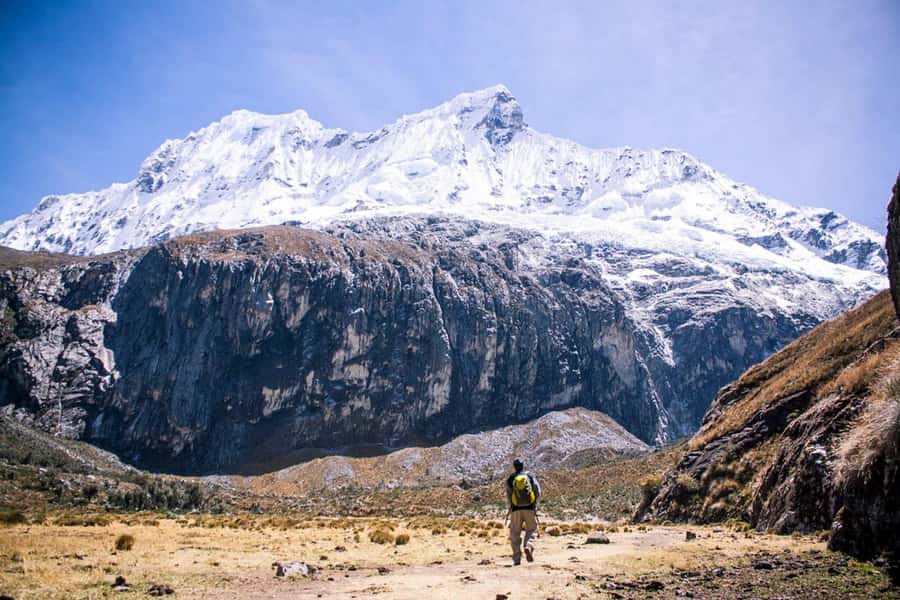 Huaraz: 3-hour Trek to Laguna 69 with Optional Lunch - Private or standard group option?