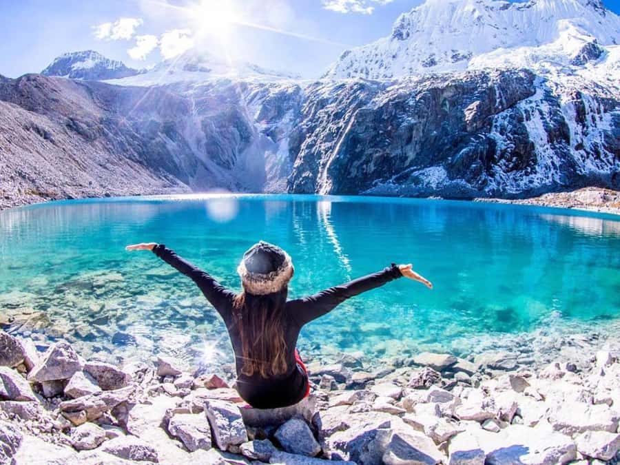 Huaraz: Visit to Laguna 69 - The uphill hike to the turquoise lake
