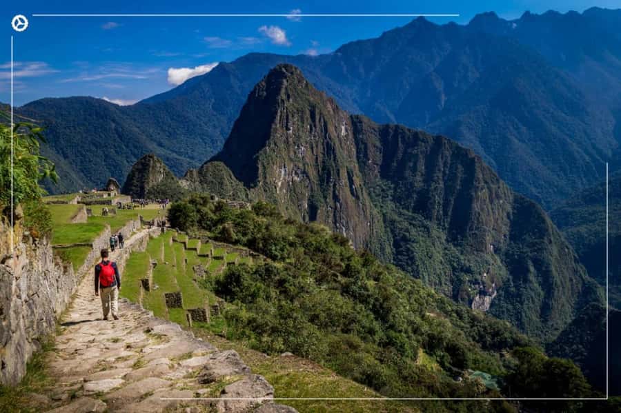 Inca Trail 2 days to Machu Picchu - The early train to Kilometer 104