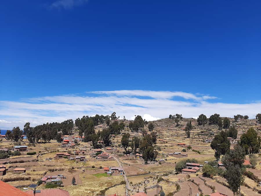 LAKE TITICACA 2-DAY EXCURSION: UROS AMANTANI AND TAQUILE + 3 MEALS - Uros and the floating reed islands