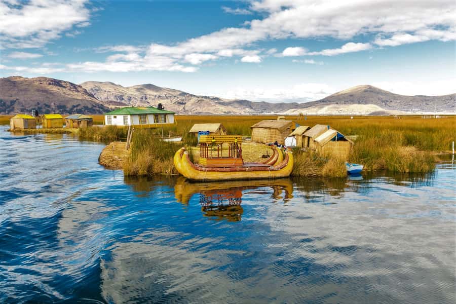 Lake Titicaca, Uros and Taquile Full-Day Tour - A Traditional Lunch in the Taquile Village