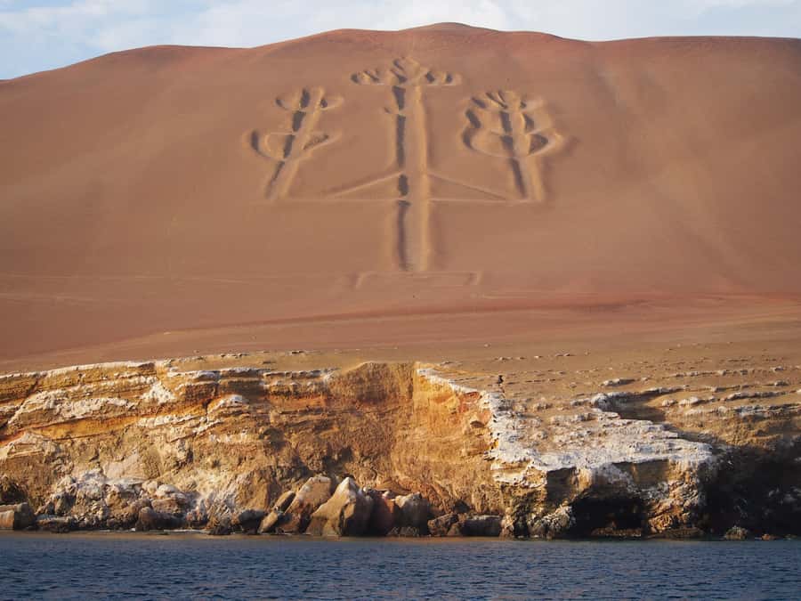 LIMA || 2D/1N: Paracas, Huacachina and Nazca. - A big route from Lima in only two days