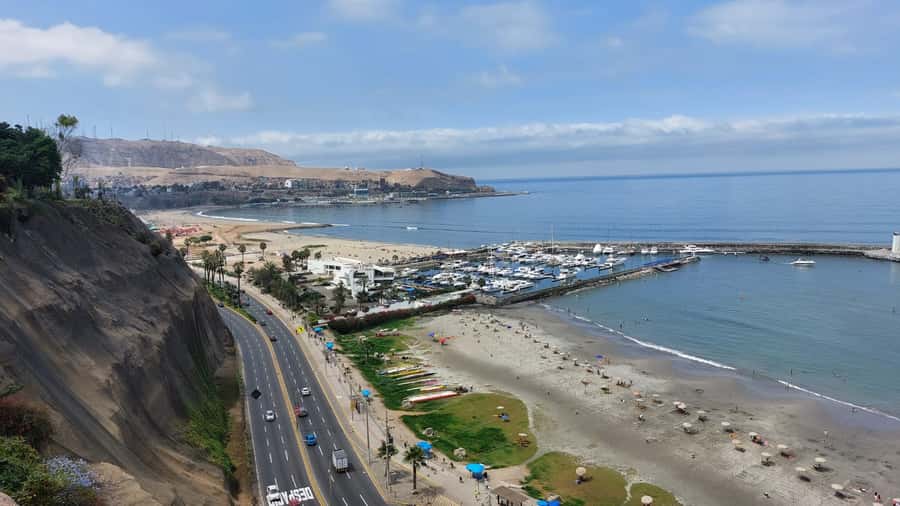 Lima Bike Tour: La Costa Verde & Jesus Statue in Chorrillos - Key points to know before booking