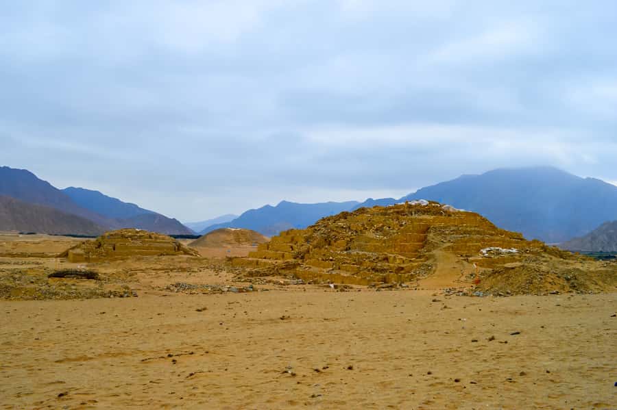 Lima: Caral Full-Day Private Excursion with Meals - Who should book the Caral and Huacho day trip?