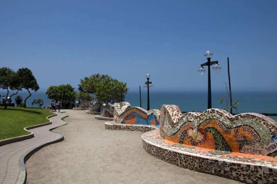 Lima: City Sightseeing Panoramic Bus Tour - What the two-hour format means