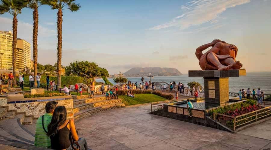 Lima : City Tour by Panoramic Bus - Walking & Catacombs - Key points to know before booking