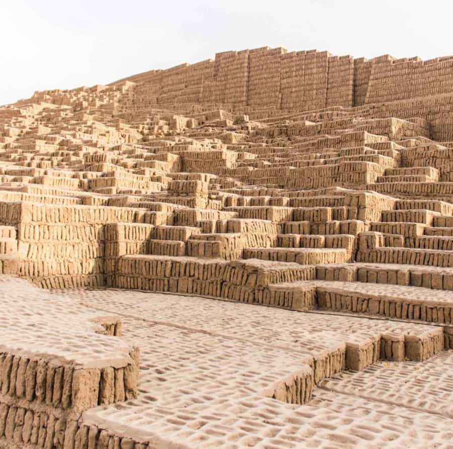 Lima city tour: Larco Museum and Huaca Pucllana - Key points at a glance