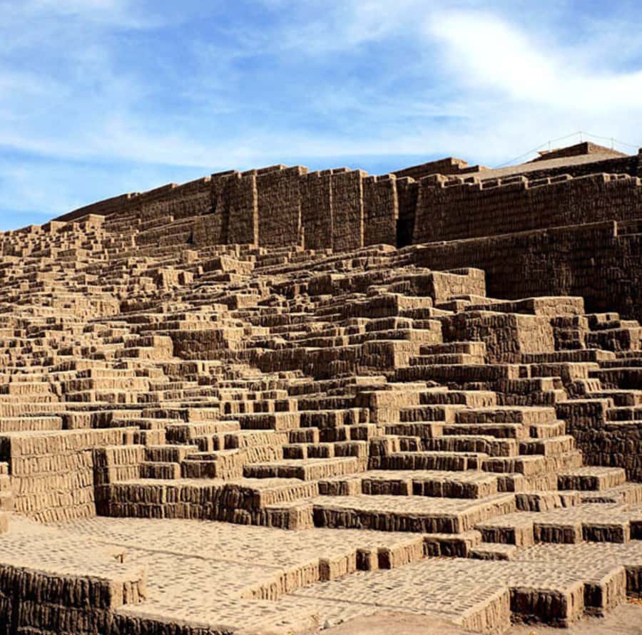 Lima city tour: Larco Museum and Huaca Pucllana - Starting at Huaca Pucllana’s adobe pyramid