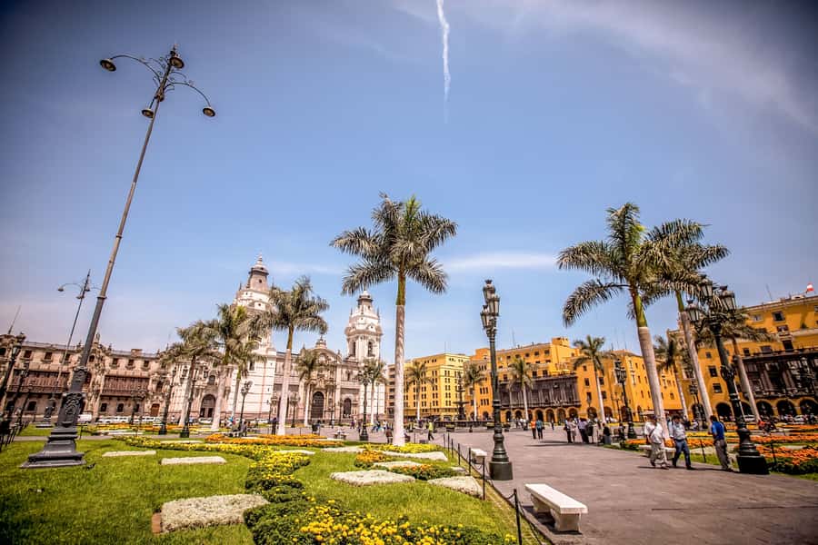 Lima: Half-Day Colonial Lima and Larco Museum Tour - Lima Cathedral and the city’s religious center