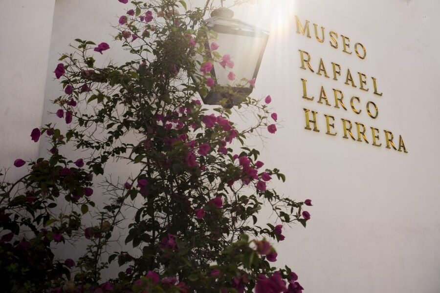 Lima: Half-Day Private Lima City Tour and Larco Museum - Who will get the most from this four-hour tour