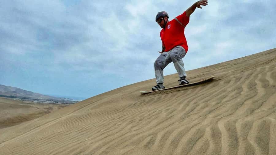 LIMA: HALF-DAY SANDBOARDING TOUR - Pickup details that can affect your day