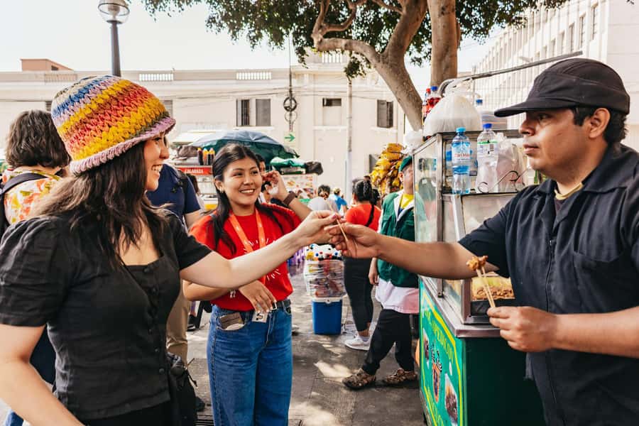 Lima: Historic Center Street Food, Market, and Eateries Tour - Chilcanos in an old Lima casona
