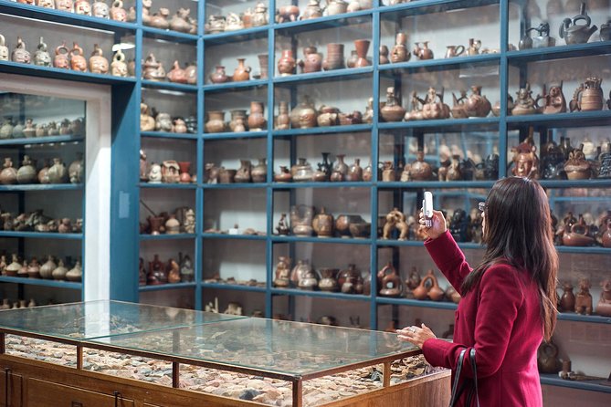 Lima in a Day: City Sightseeing Tour, Larco Museum and Magic Water Circuit - Magic Water Circuit after dark