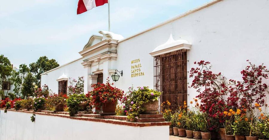 Lima: Larco Museum Entry Ticket - The gardens provide a welcome pause
