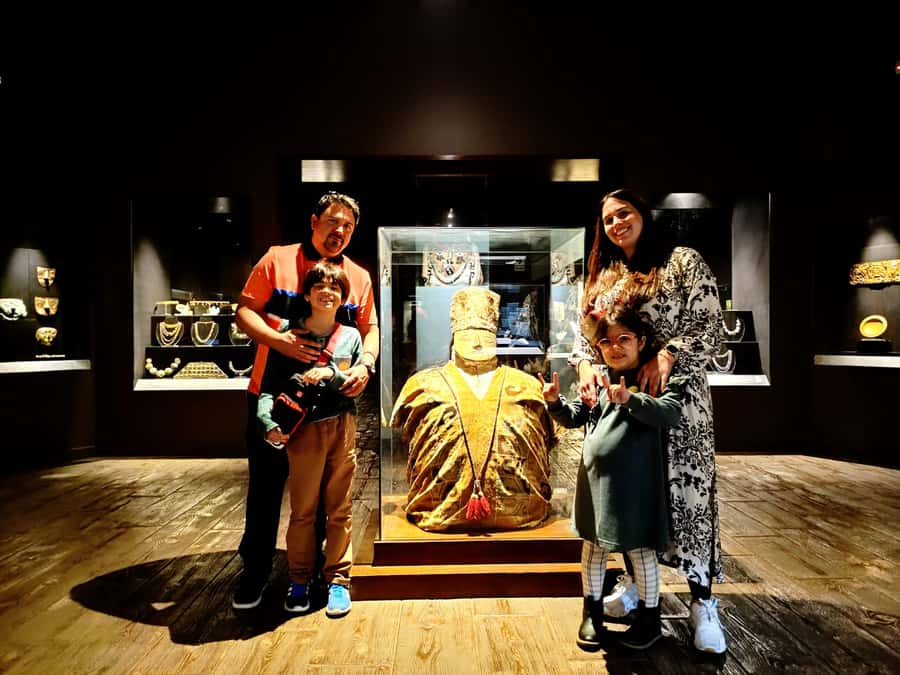 Lima: Larco Museum Entry Ticket & Guided Tour with Pickup - Why Larco Museum is a smart first stop in Lima