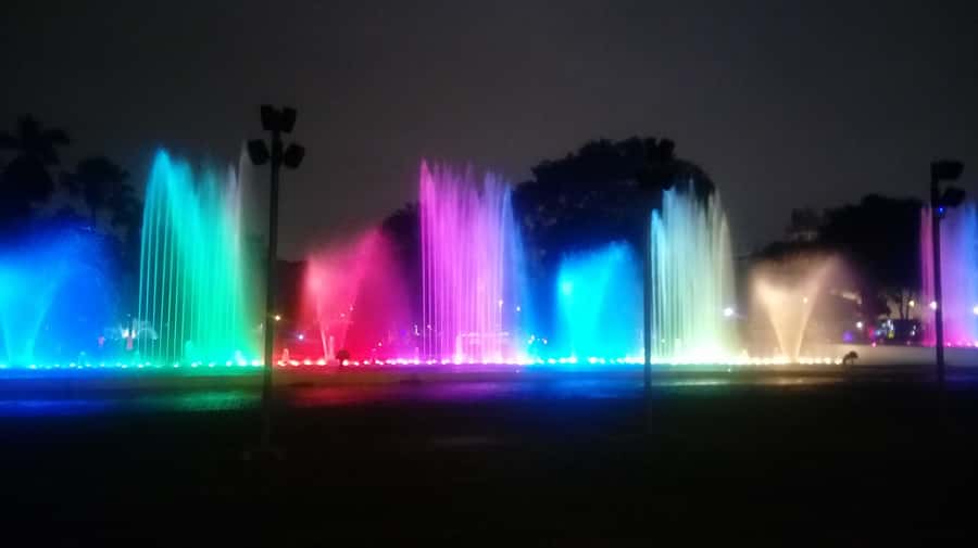 Lima: Live Magic Water Show Experience - The guide can make the history click