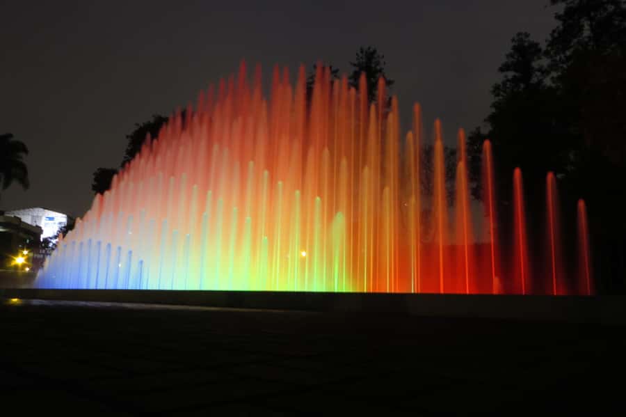 Lima: Magic Water Circuit with Dinner - My take: book it for the spectacle and ease