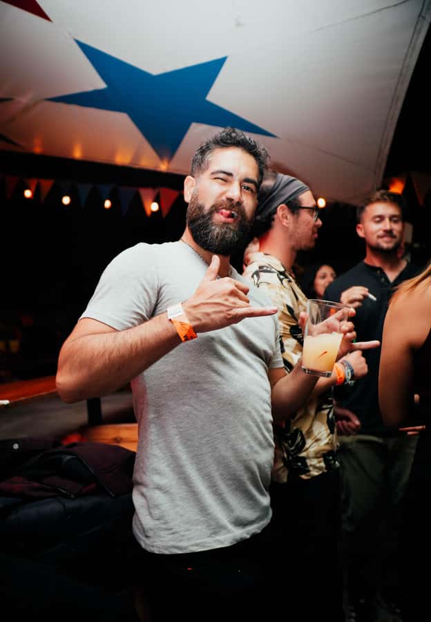 Lima: Party tour Fridays Barranco / Saturdays Miraflores - Third bar: 2-for-1 drinks before the club