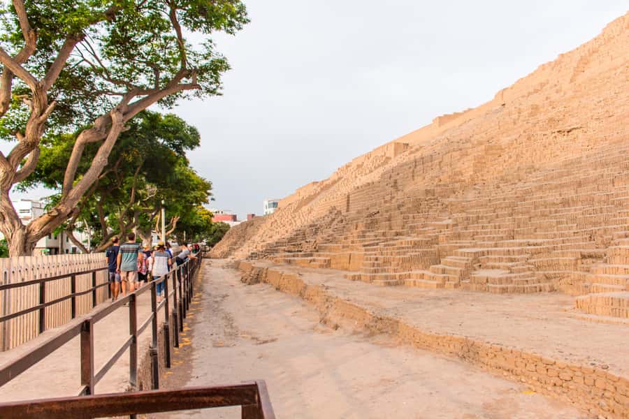 Lima: Private Tour to Huaca Pucllana and Huaca Mateo Salado - Why these two huacas belong on the same morning