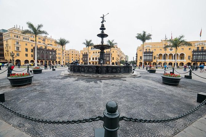 Lima's Vibrant Heritage: Exploring the City's Landmarks Half-day - The Main Square and Lima’s political center