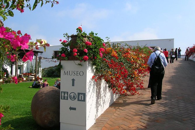 Lima´s Vibrant Heritage & Larco Museum of Cultures Half Day Tour - The Larco Museum and ancient Peru in ceramic form