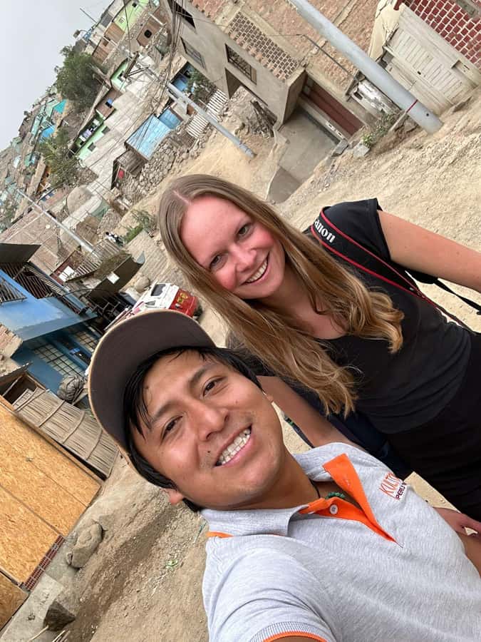 Lima: Shanty Town Exploration - The uphill walk to Lima’s highest view