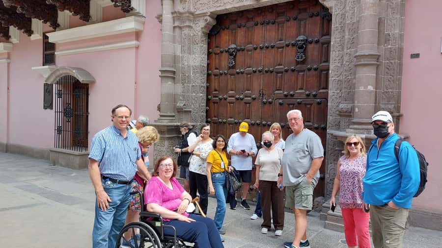 Lima: Shore excursion from the Port of Callao for Cruises - Plaza de Armas, Cathedral, and Municipal Palace