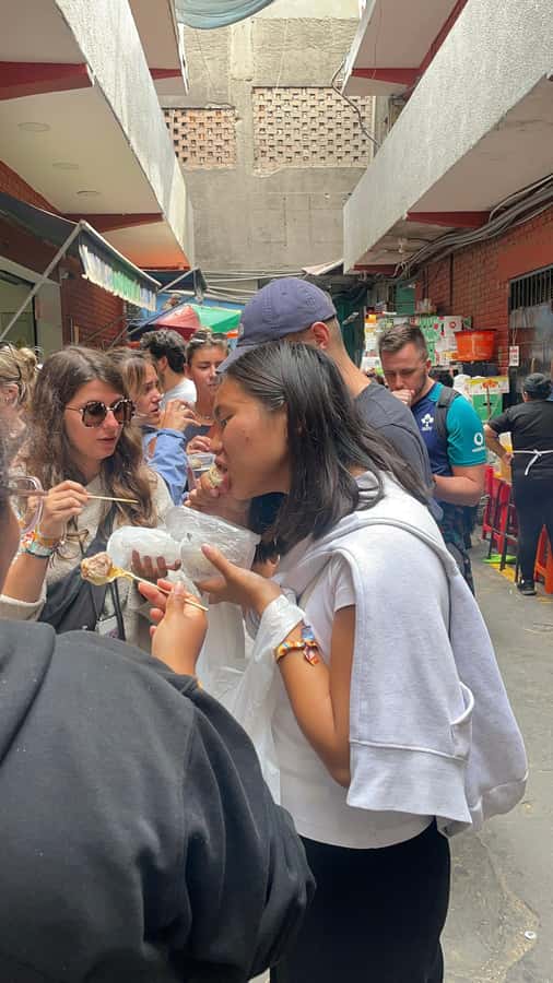 Lima Street Food: A gastronomic adventure through the city. - Who should book it, and who should think twice?