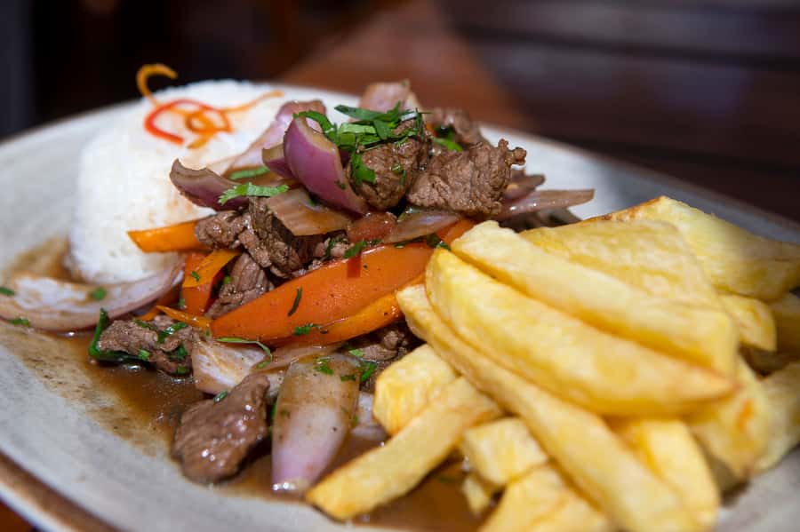 Lima: Ultimate Peruvian Food Tour - A pisco sour lesson at a local bar
