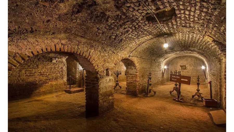 LIMA WALKING TOUR CATACOMBS FROM MIRAFLORES, HISTORICAL CENTER, WINES+BUS - From Miraflores to central Lima by local bus