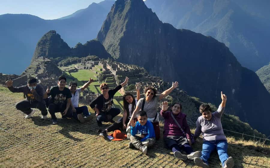 Machu Picchu: 1-day tour by Vistadome Panoramic train - A 4:00 a.m. start from Cusco