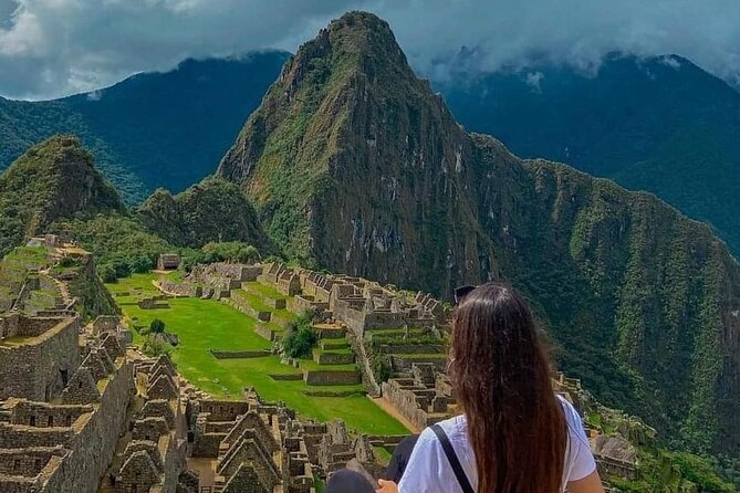 Machu Picchu Full Day Tour from Cusco - Guides, language, and communication