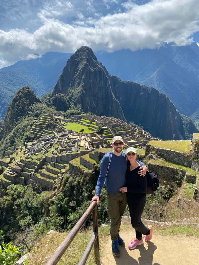 Machu Picchu: Group Guided Tour - Exploring the citadel from temples to commoners’ homes