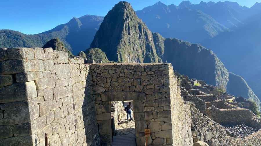 Machu Picchu: Group Guided Tour - Group size, pacing, and guide personalities