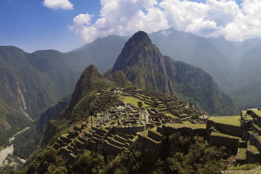Machu Picchu: Private Full-Day Tour with Afternoon Entrance - The bus up to Machu Picchu